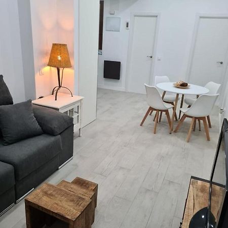Апартаменти Apartamento Pet-Friendly En Atocha By Bebalmy Мадрид Екстер'єр фото