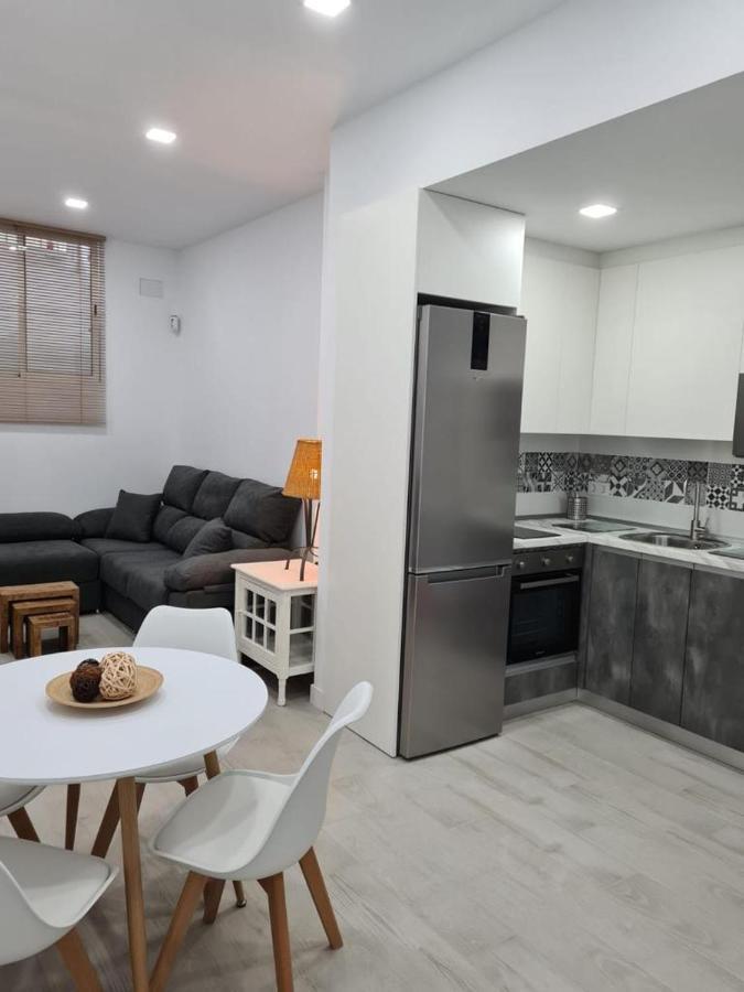 Апартаменти Apartamento Pet-Friendly En Atocha By Bebalmy Мадрид Екстер'єр фото