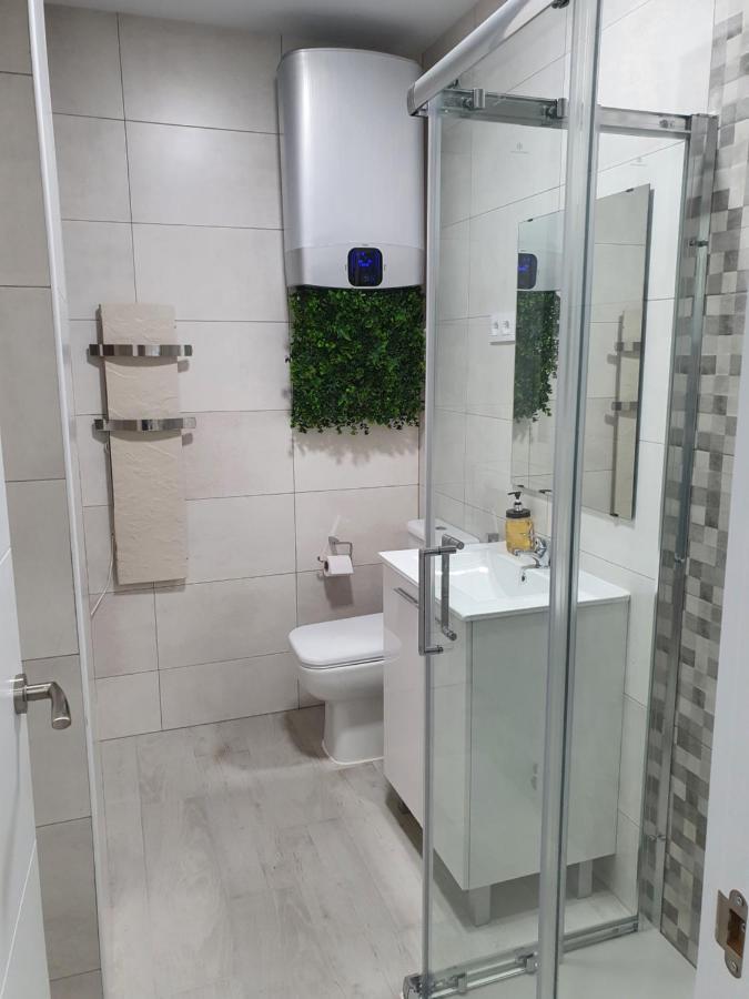 Апартаменти Apartamento Pet-Friendly En Atocha By Bebalmy Мадрид Екстер'єр фото